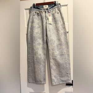 NWT Urban Outfitters BDG botanical wide leg jeans